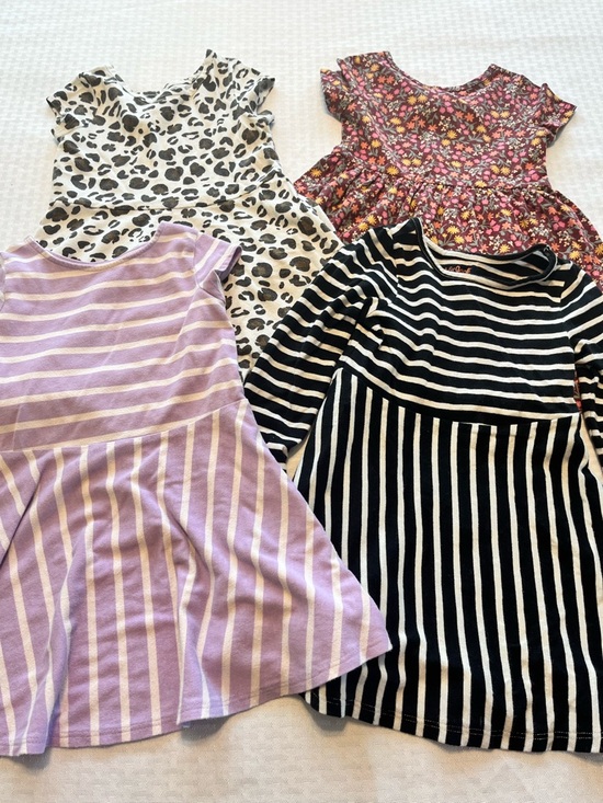 Cat & Jack Other - 3T bundle of 4 dresses